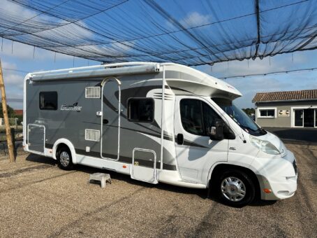 DETHLEFFS GLOBE 4 LUXUS